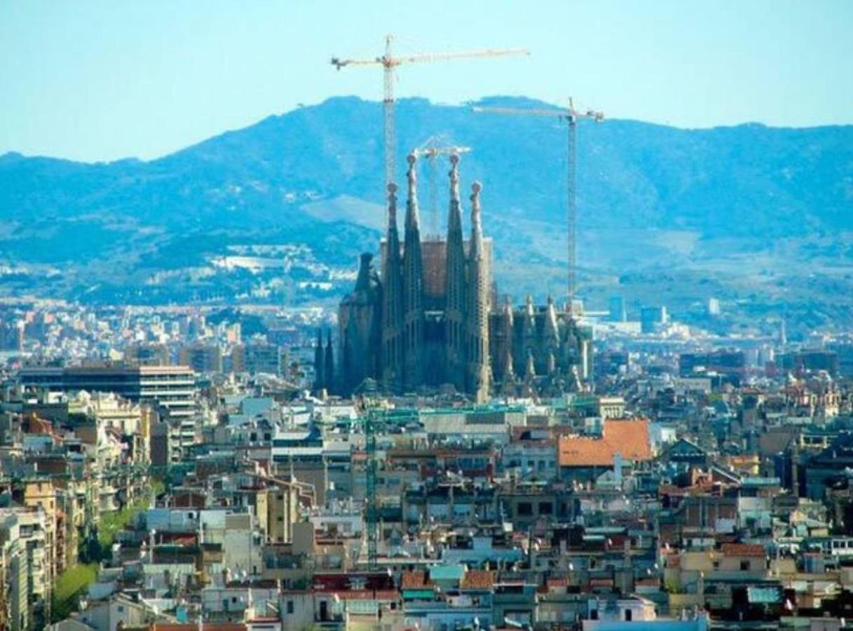 Ramblasrentals Stylish Bright 3br New Catalan Flat 10m Ramblas - Parking - Wifi Apartment Barcelona